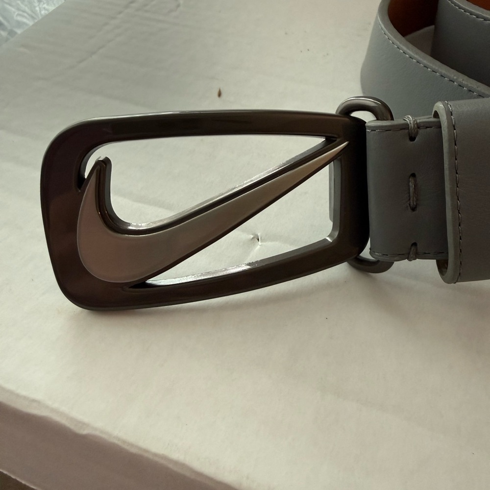 Nike Gray Leather Belt - Picture 3 of 6